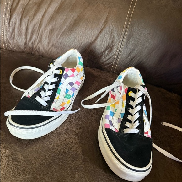 VANS Rainbow Checkerboard Old Skool Sneakers Women’s Size 6 Colorful - Picture 3 of 6